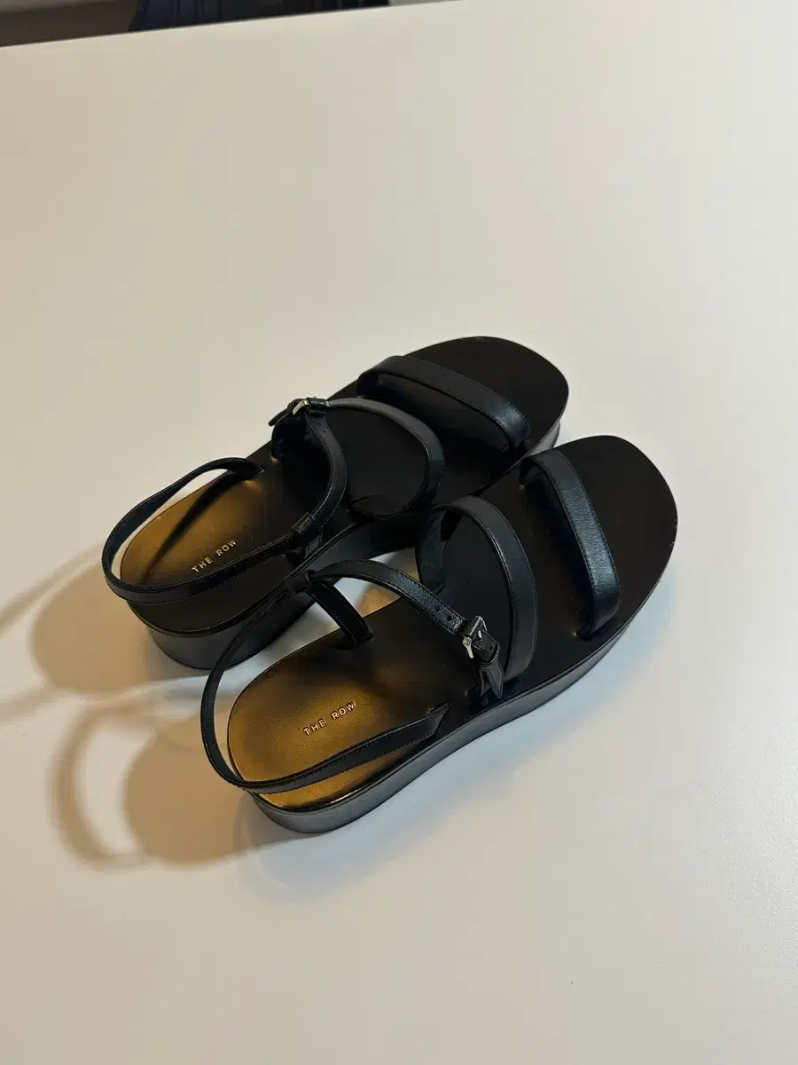 thumbnail-2